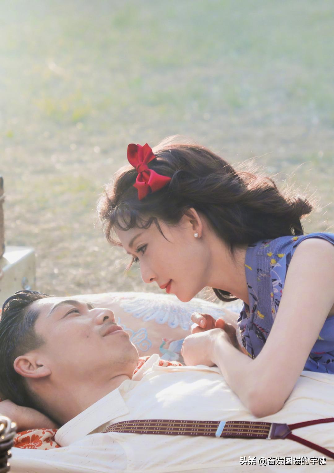 林志玲蕾丝蝴蝶结,林志玲扎麻花辫太减龄