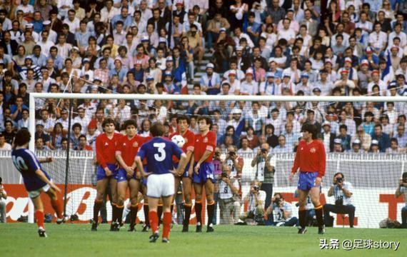 足坛尤文,法国足球皇帝普拉蒂尼