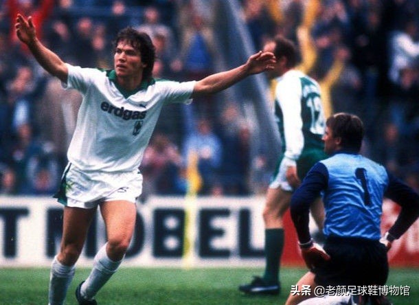 世界足坛历史第一队长,世界足球先生2018第一名