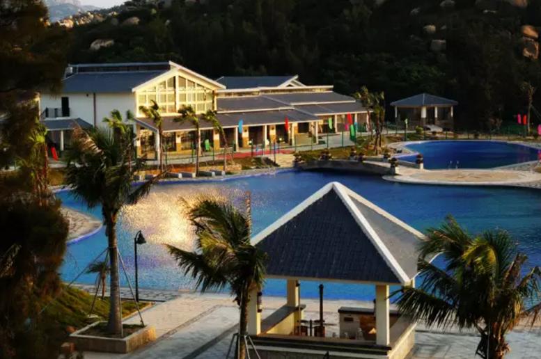 圣托里尼岛隐藏的生活,国内的圣托里尼岛