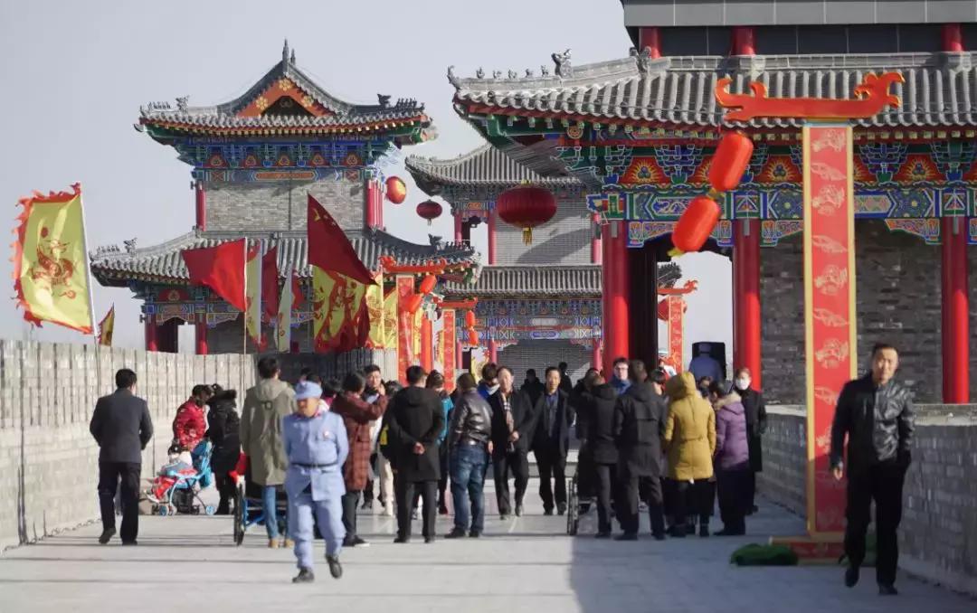 宁夏盐池嘉年华,盐池嘉年华巡游