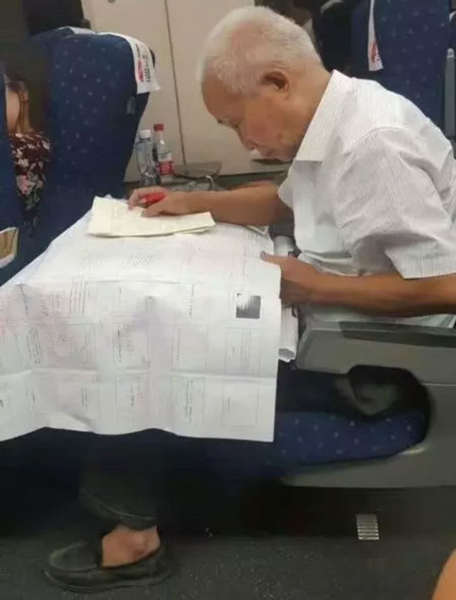 科学家的地位不如明星,科学家和明星哪个地位大