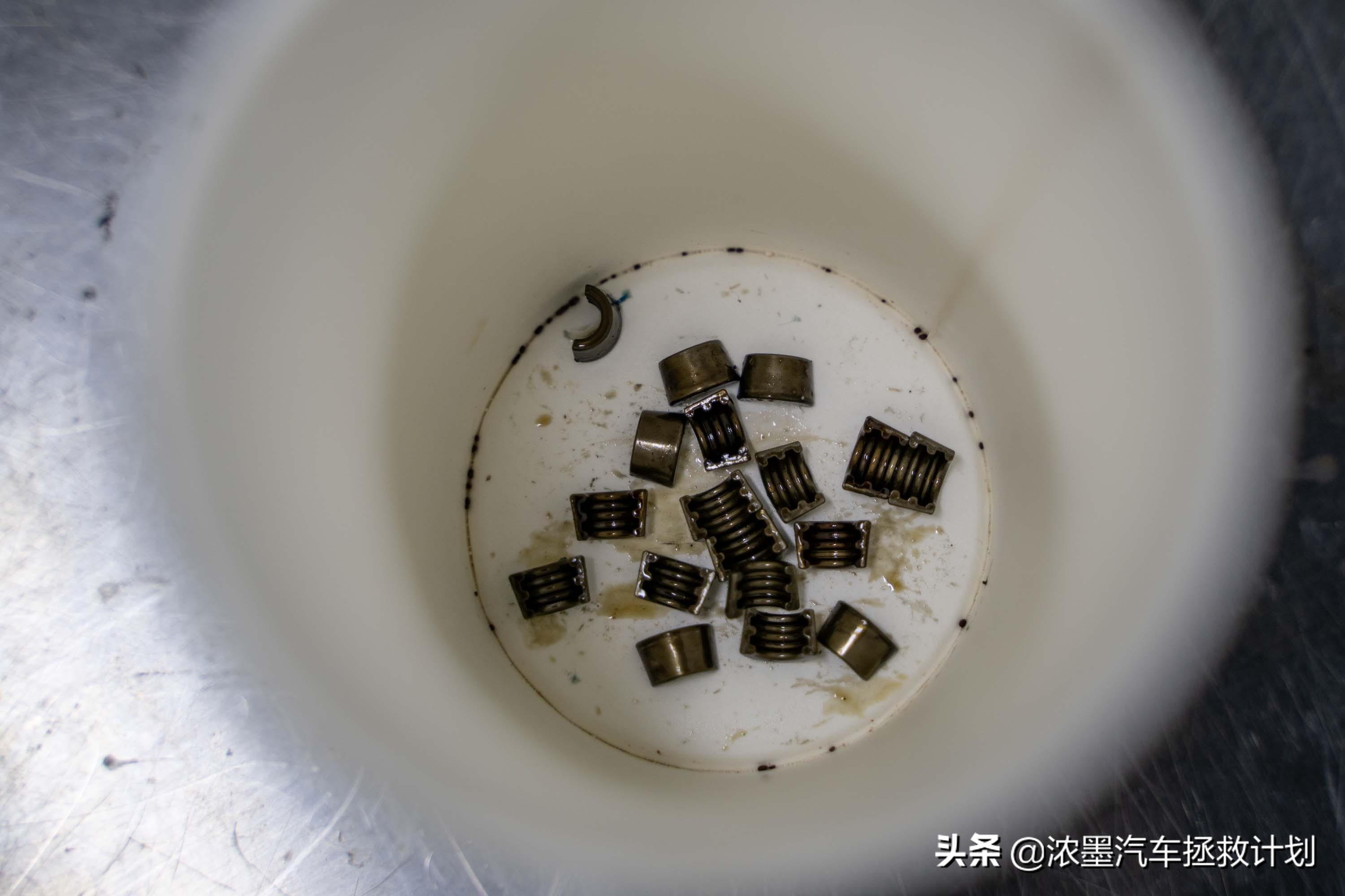 大众辉腾vr6,德系老款大众辉腾