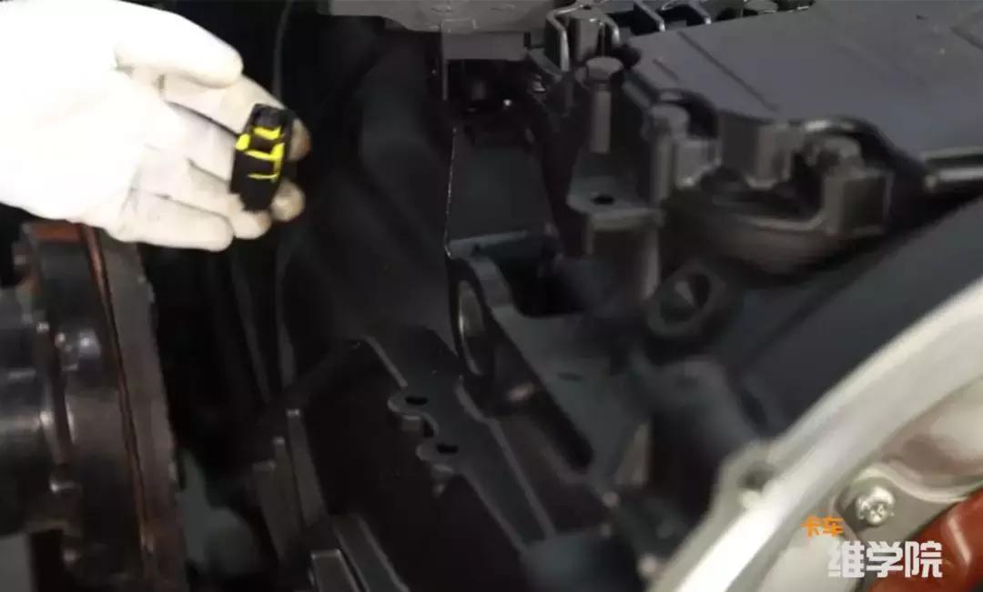 zf6速变速箱电脑板怎么拆,zf12挡变速箱副箱维修视频