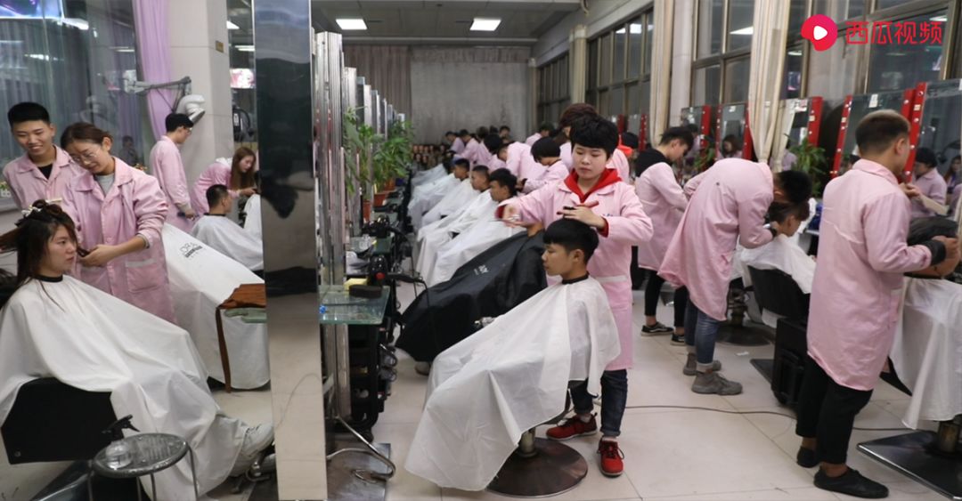 调侃提前体验蓝翔技校,蓝翔技校搞笑视频