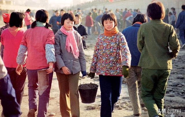 1990年的1万元相当于现在的多少元,1990年1万元现在值多少