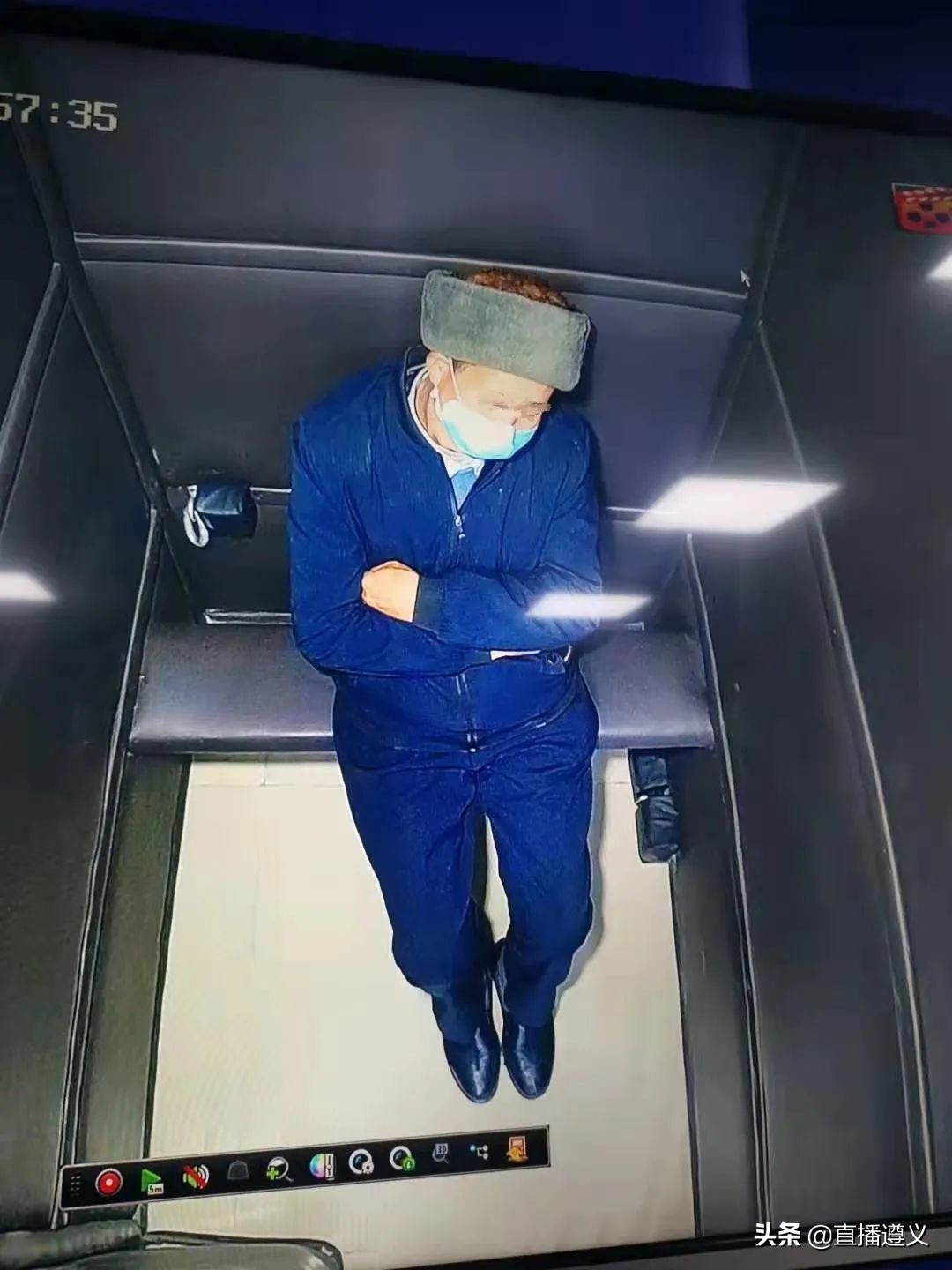 带了三把刀还能进法院吗,带把刀进法院