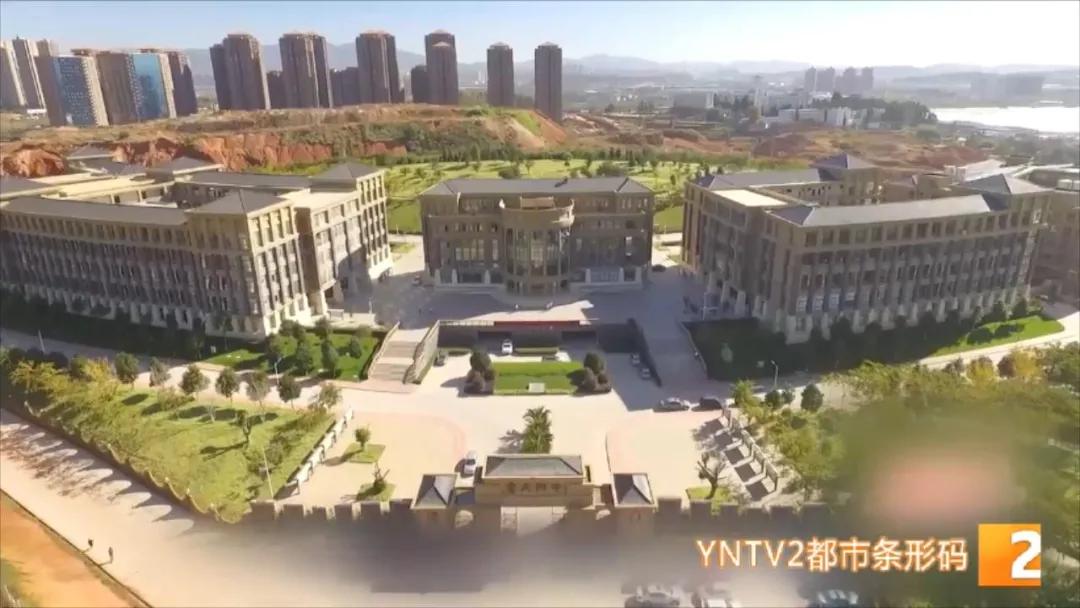 校长来了——薪火相传知识百花园：昆一中，学历氛围好、培养学生全面，关键食堂还好吃