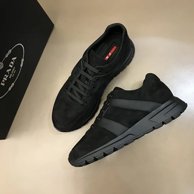 普拉达再次刷出新销量,普拉达2020新黑武士