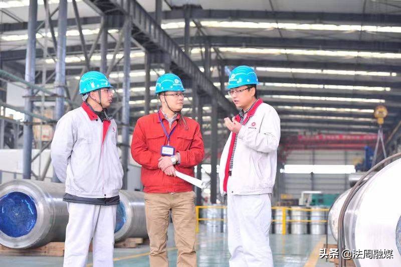 龚建平部队,龚建平上海画家