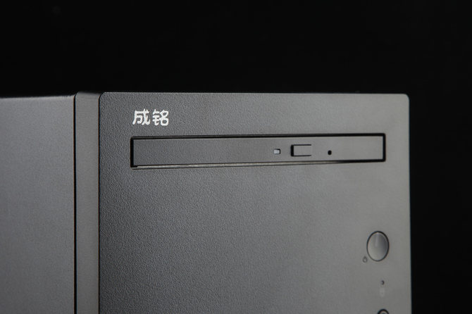 目前最顶级的跑分主机,100万跑分的主机测评永劫无间