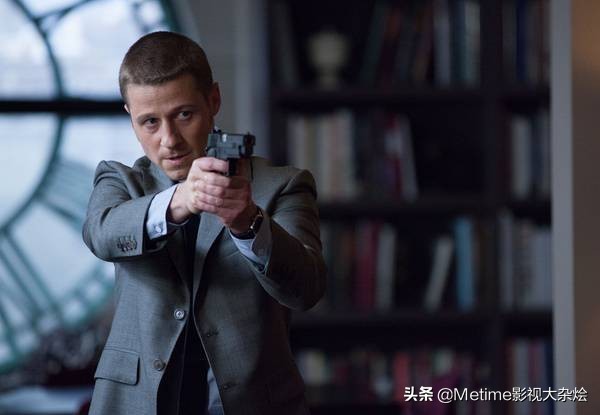 鍝ヨ碍瓒呯骇鑻遍泟,鍝ヨ碍瓒呯骇鑻遍泟绯诲垪