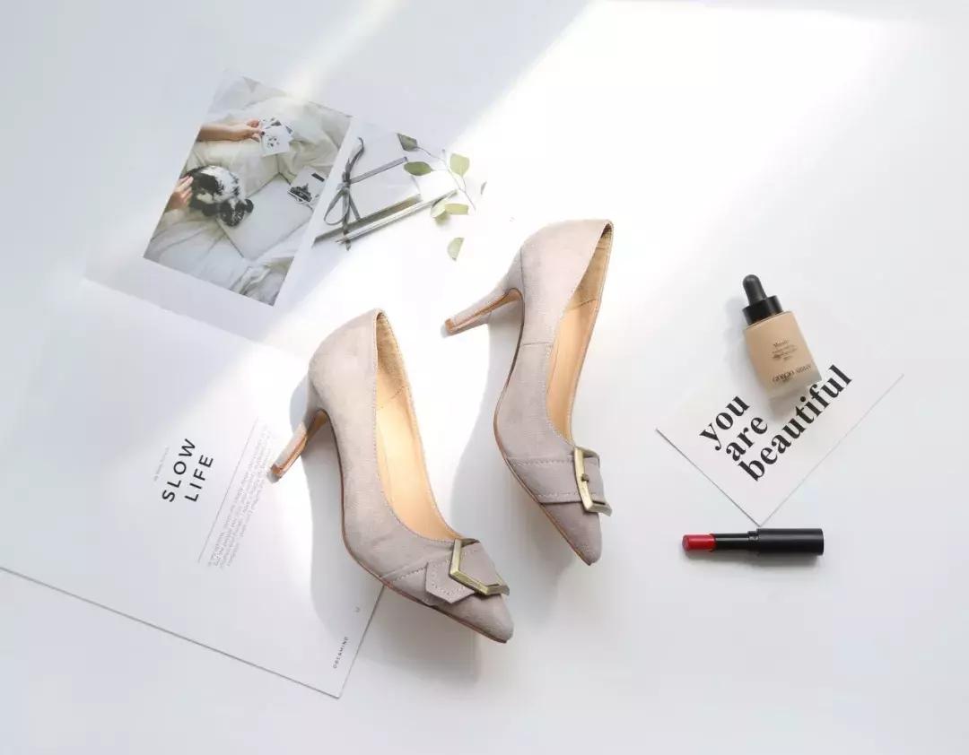 买完鞋子的鞋盒值不值得收藏,买20年的鞋