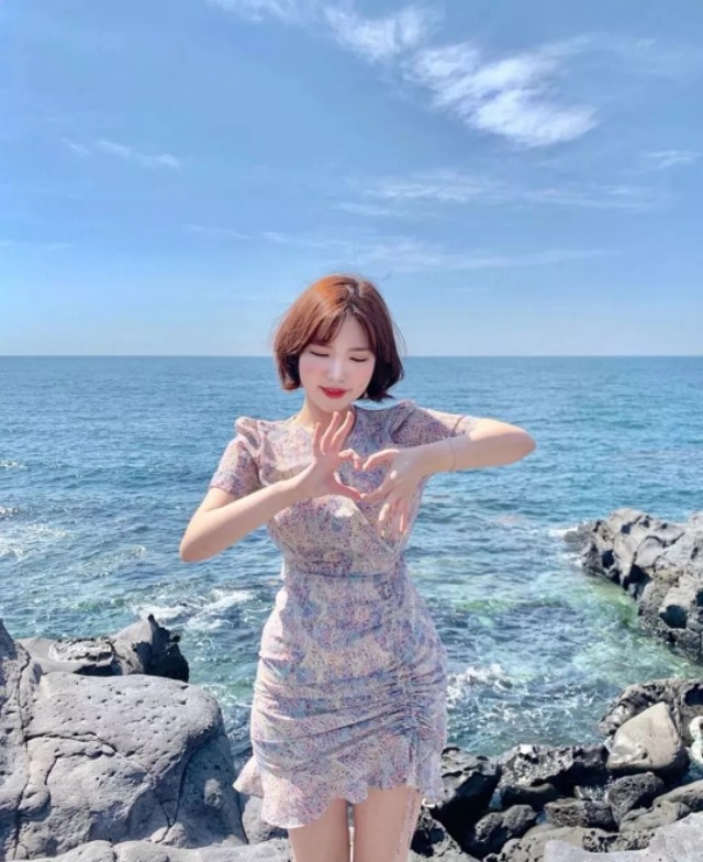 适合微胖女生的短发发型多种多样,适合微胖女生的短发发型