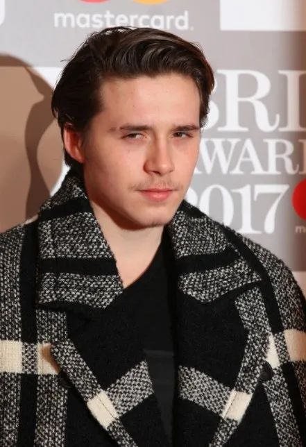 贝克汉姆的三个儿子颜值巅峰,贝克汉姆三个儿子哪个关系最好