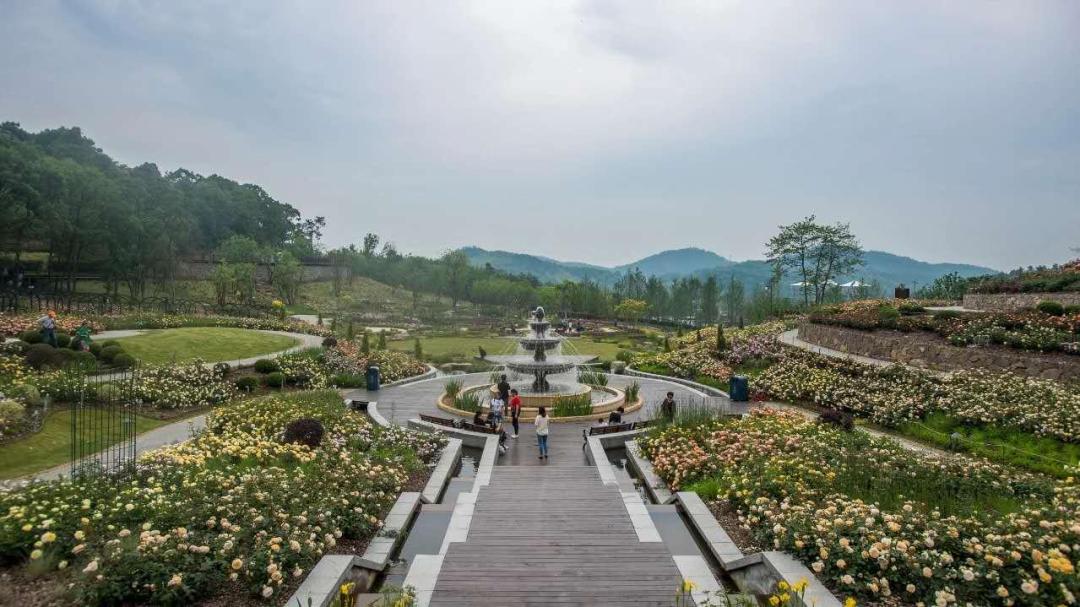 安吉玩雪的地方推荐,安吉周末滑雪泡温泉