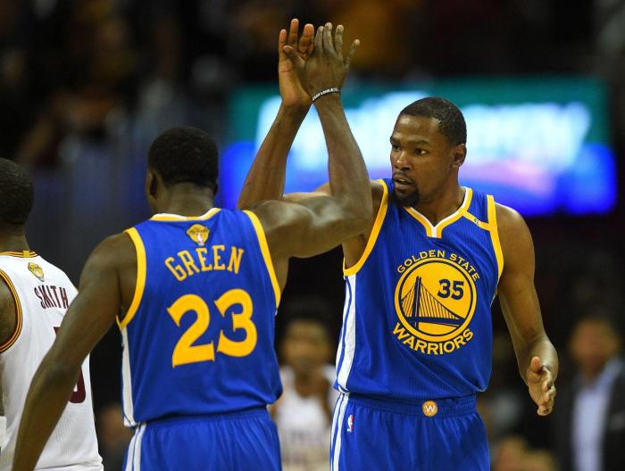 nba重磅交易杜兰特,nba球衣降价