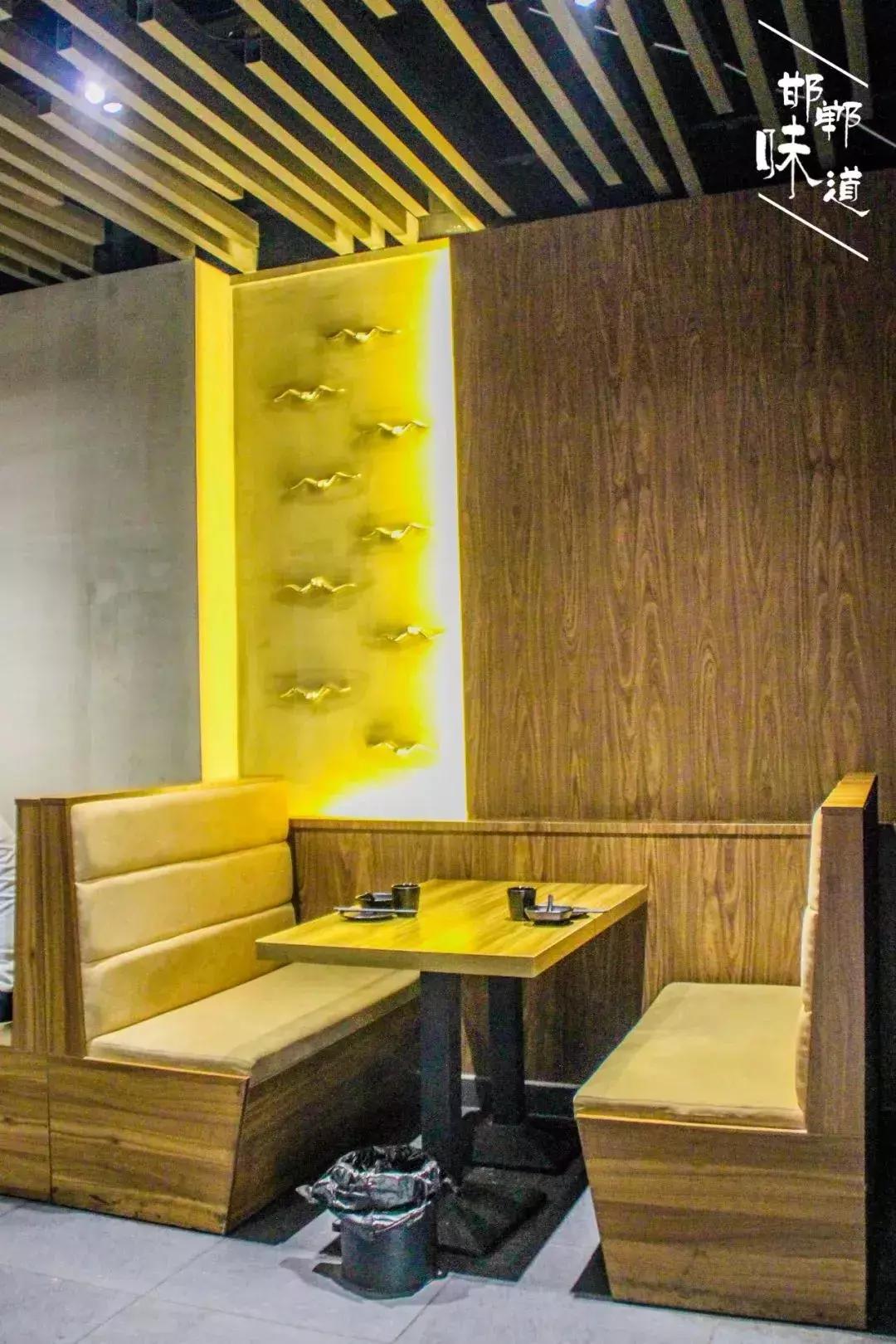 邯郸练摊儿季来袭，这家武汉菜开启夜宵模式承包你的夜生活！