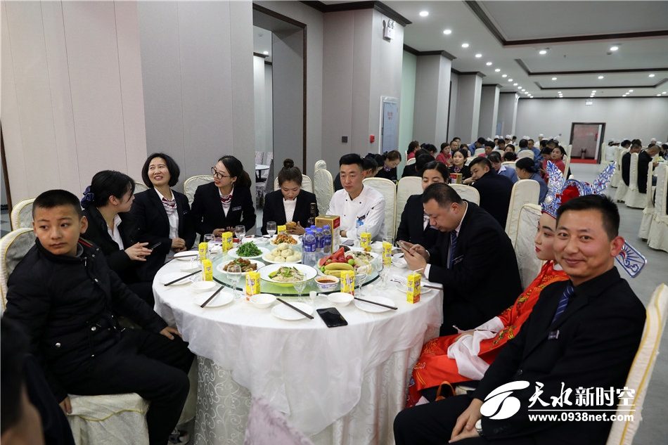 天水金龙大酒店举办2020年迎新春团拜会