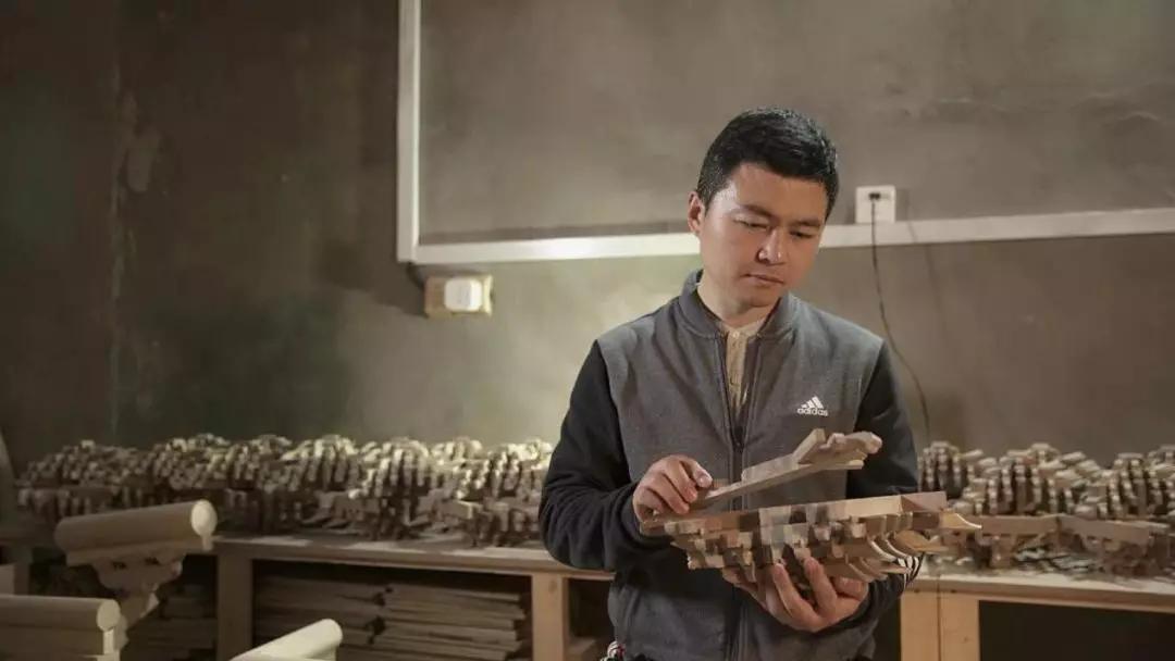 谁说乐高只是小孩子的玩具,乐高可以见证孩子的成长