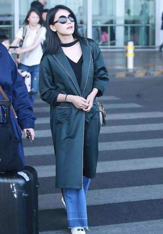 今年流行外穿睡衣大件,今年最流行的睡衣穿上身美美哒