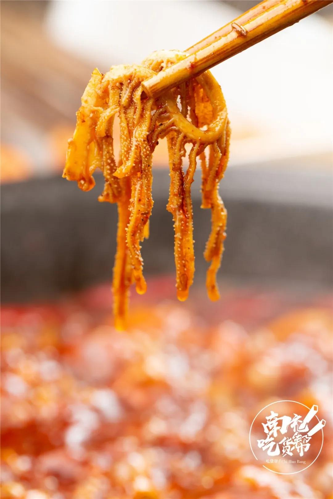 南充人民的心头好「食山乡」，月销10W+根签签？