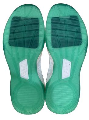 被nba禁穿的弹簧球鞋,nbaapl球鞋