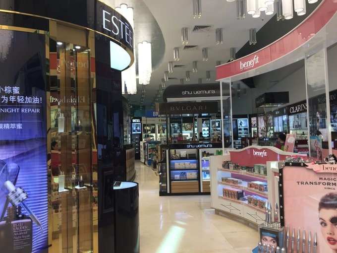 吉隆坡t2机场免税店必买清单,吉隆坡klia2出发大厅