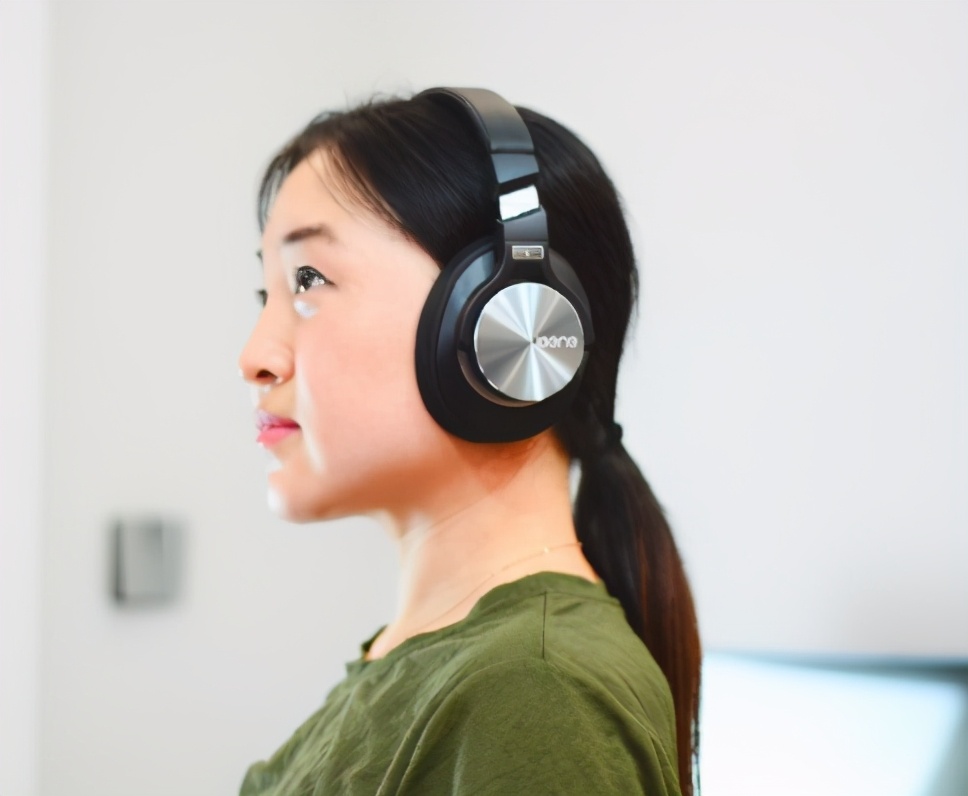 防噪音超强耳罩蓝牙耳机,头戴式耳机透气耳罩推荐