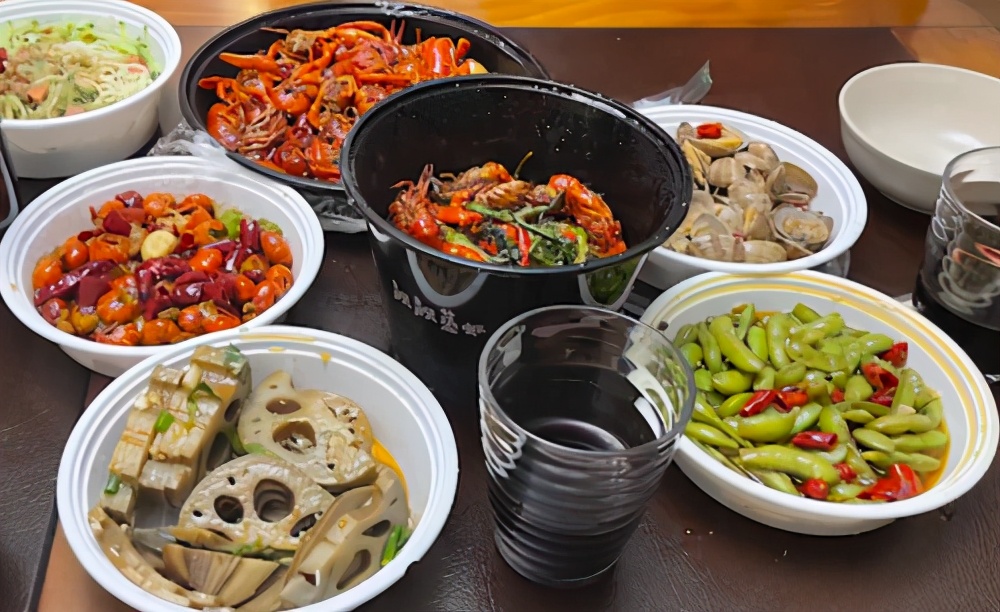 外卖送菜送错需要退回吗,外卖骑手送错餐被退单