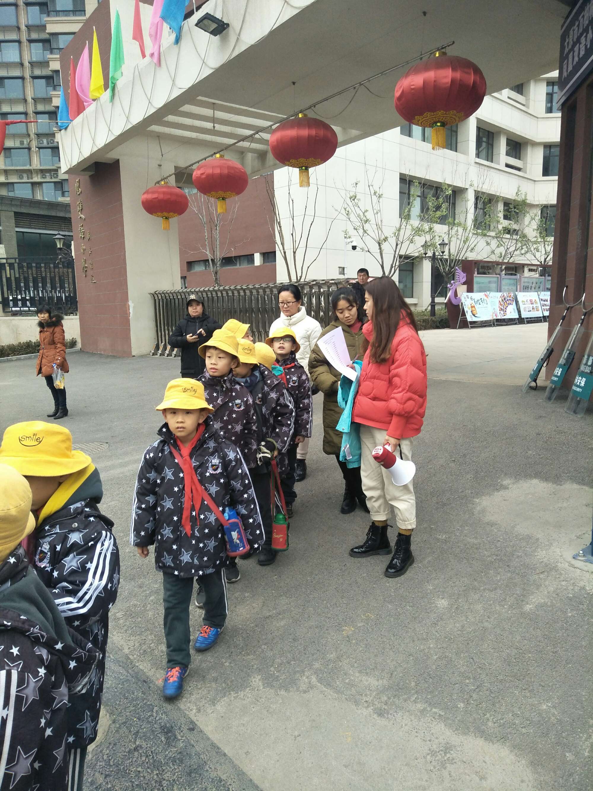 万柏林凤凰双语小学片区,万柏林凤凰双语小学怎么样