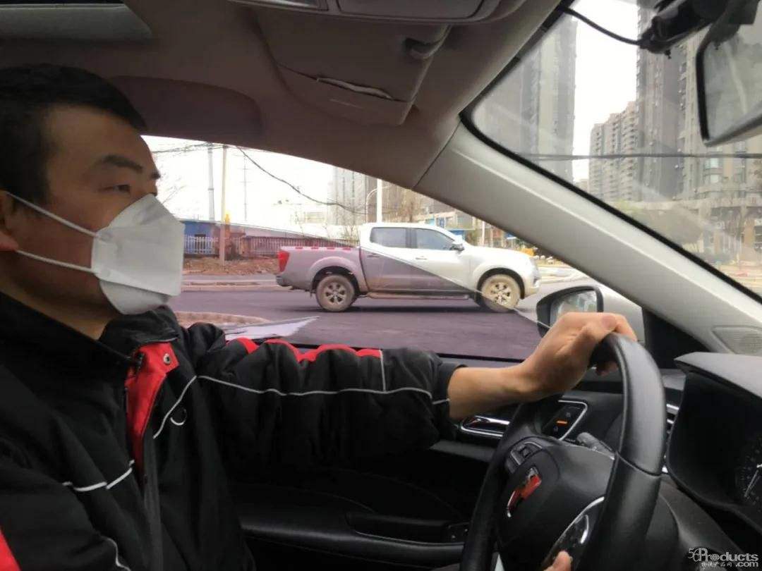 快递小哥汪勇疫情中的生命摆渡人,感动中国快递员汪勇事迹简介