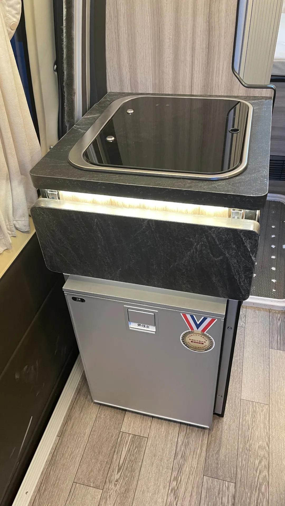 全顺洲际漫步者,福特全顺洲际漫步者公务版价格