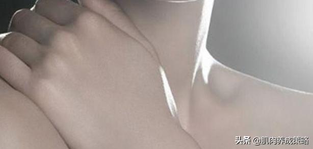 如何锻炼脖子不长皱纹,人脖子长皱纹用什么方法