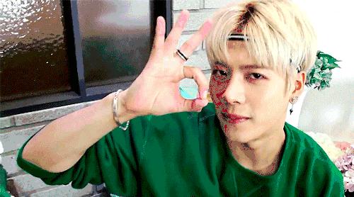 进口化妆品保质期在哪里看,干货生产日期标签