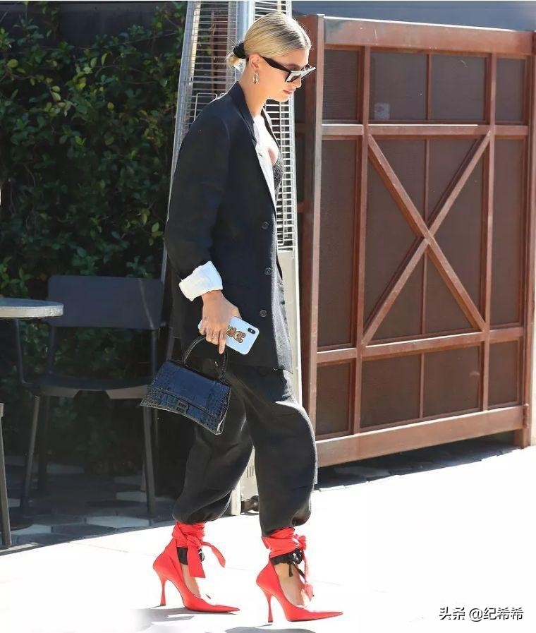 2022最流行百搭的鞋子夏天,今年流行什么鞋子百搭款