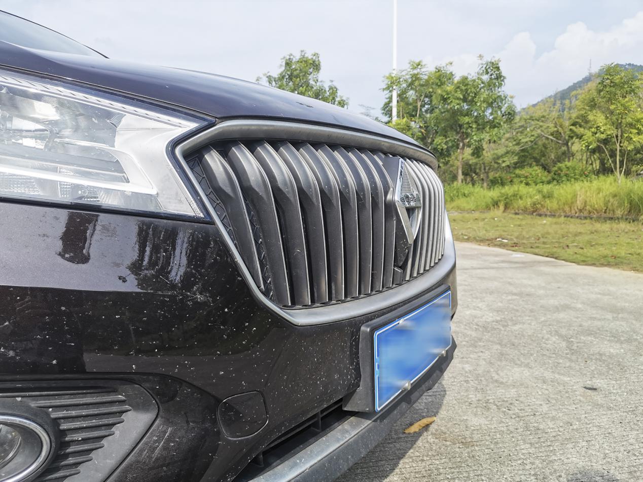 19年7月宝沃bx7,90后小伙创业二手车