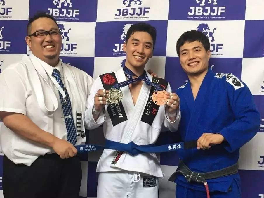 超帅巴西柔术动作,爱运动巴西柔术