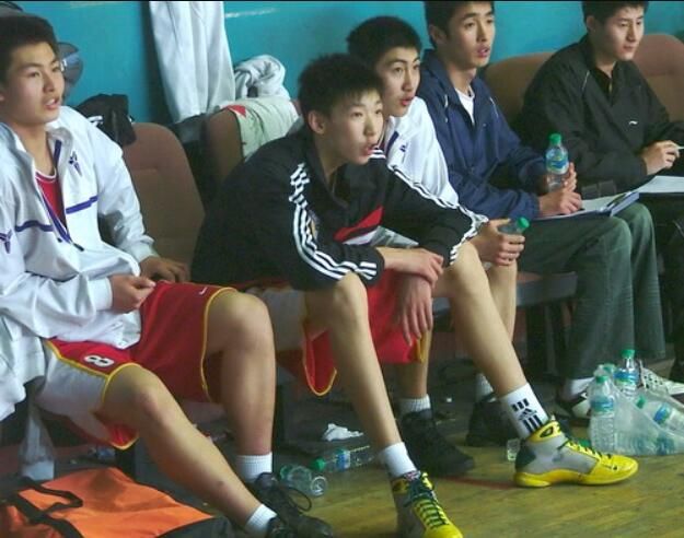 周琦加内特狼王,狼王加内特评论周琦