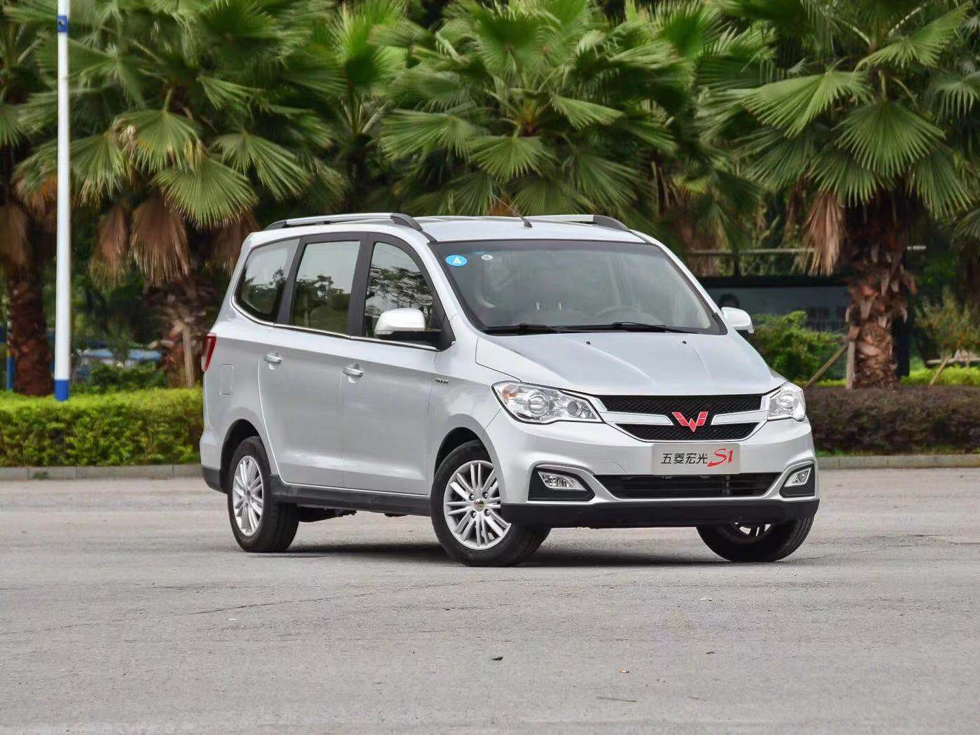 五菱宏光为什么遇强则强,五菱宏光s真的神车吗