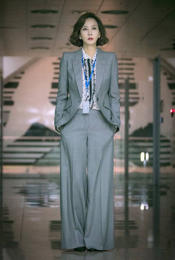 夏天这十件单品必穿,让你清爽的夏季单品详解