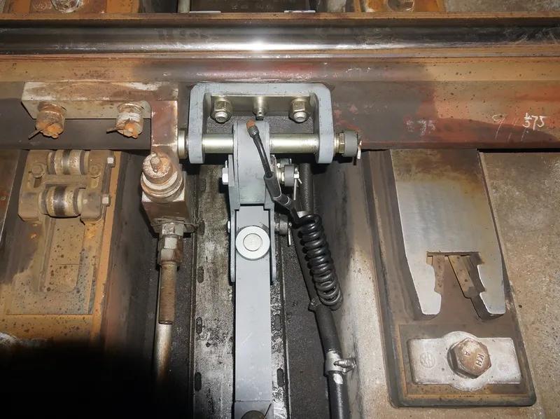 震惊！竟然可以用干冰给“道岔”搓澡！