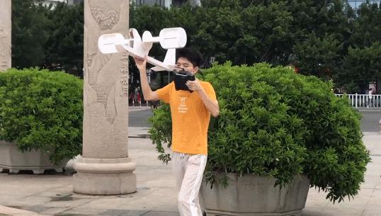 网友自制新型飞行器,小伙自制单人喷气式飞行器