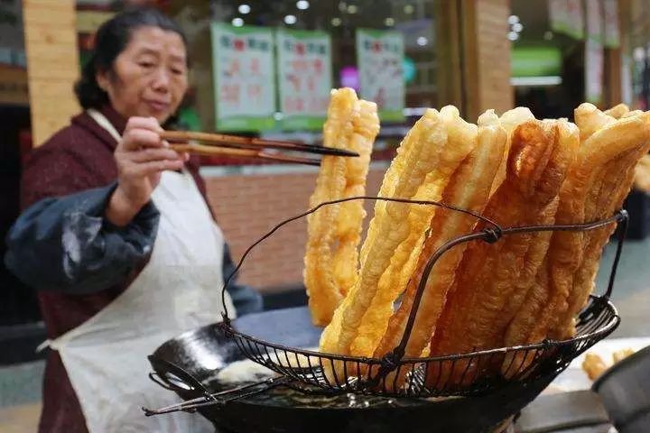 小苏打和食用碱使用上的区别,小苏打和食用碱的使用区别