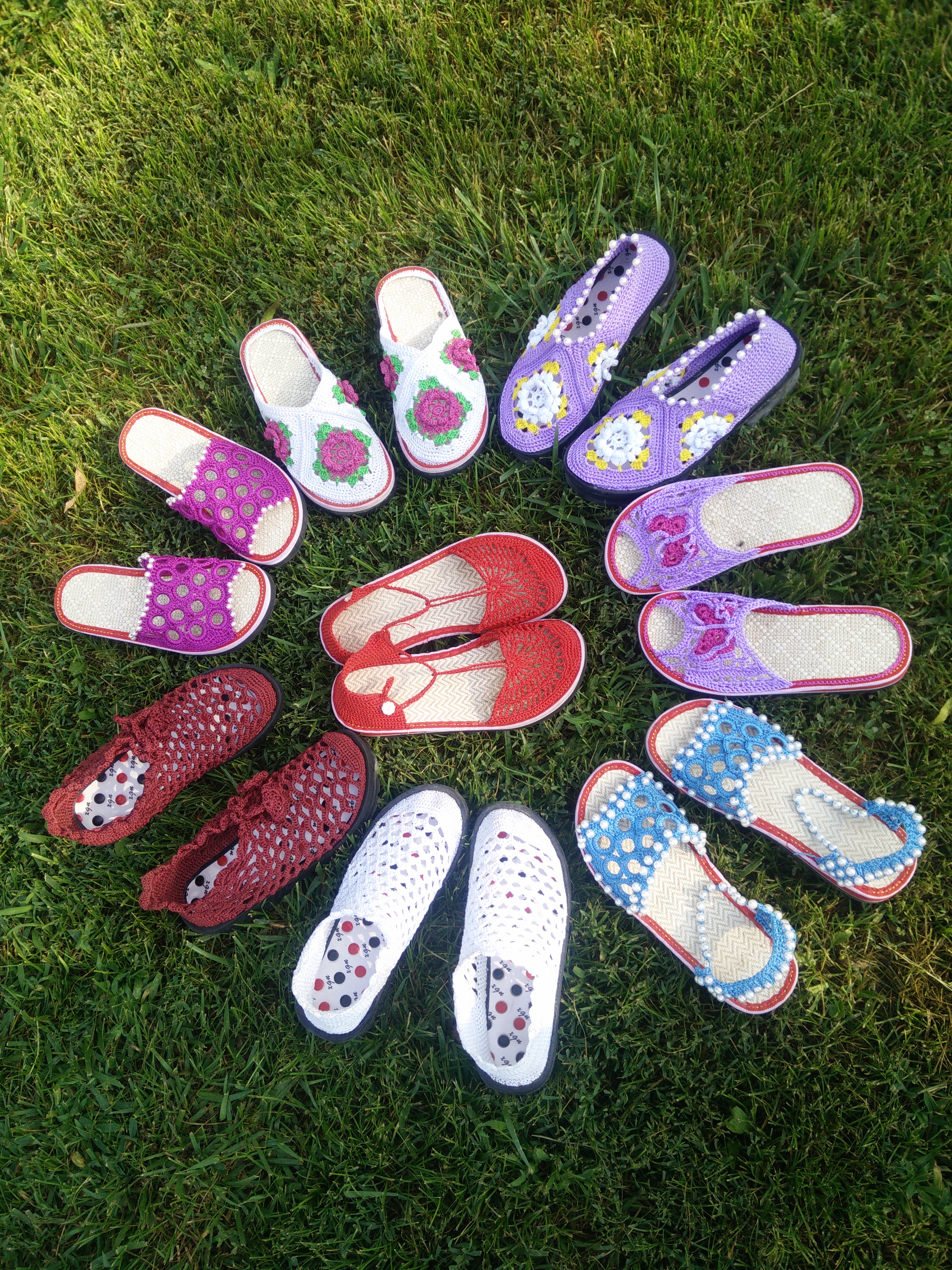 凉鞋鞋垫翘起来可以缝吗,凉鞋鞋垫滑下来怎么办