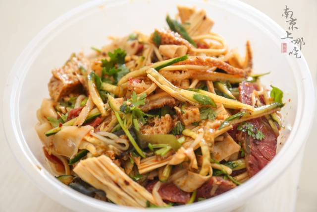 南京人对馄饨的评价,南京人对吃馄饨的一种尊重