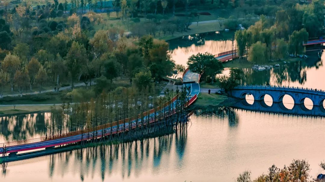 成都城市绿道,成都被山包围