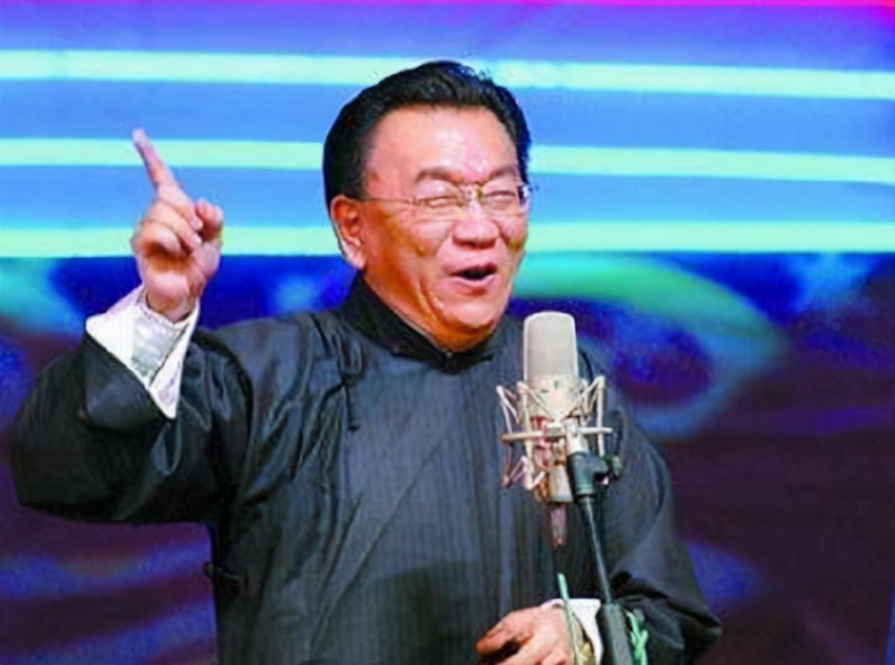 王朔和郭德纲什么关系,王朔说侯耀文祖上是要饭的