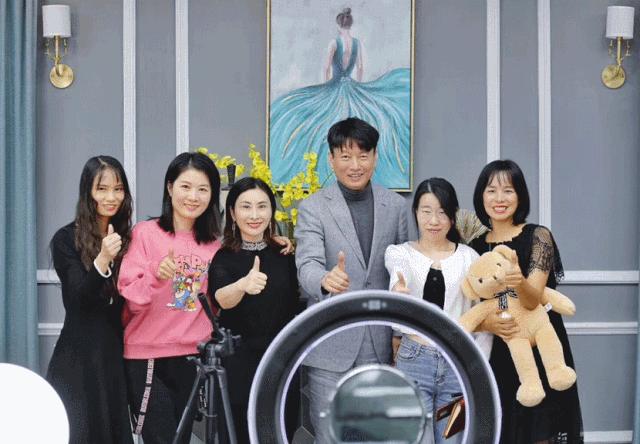 电商直播或迎新变局,2019电商大战直播视频