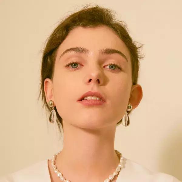 什么牌子的耳环好看又便宜,十大轻奢品牌耳环